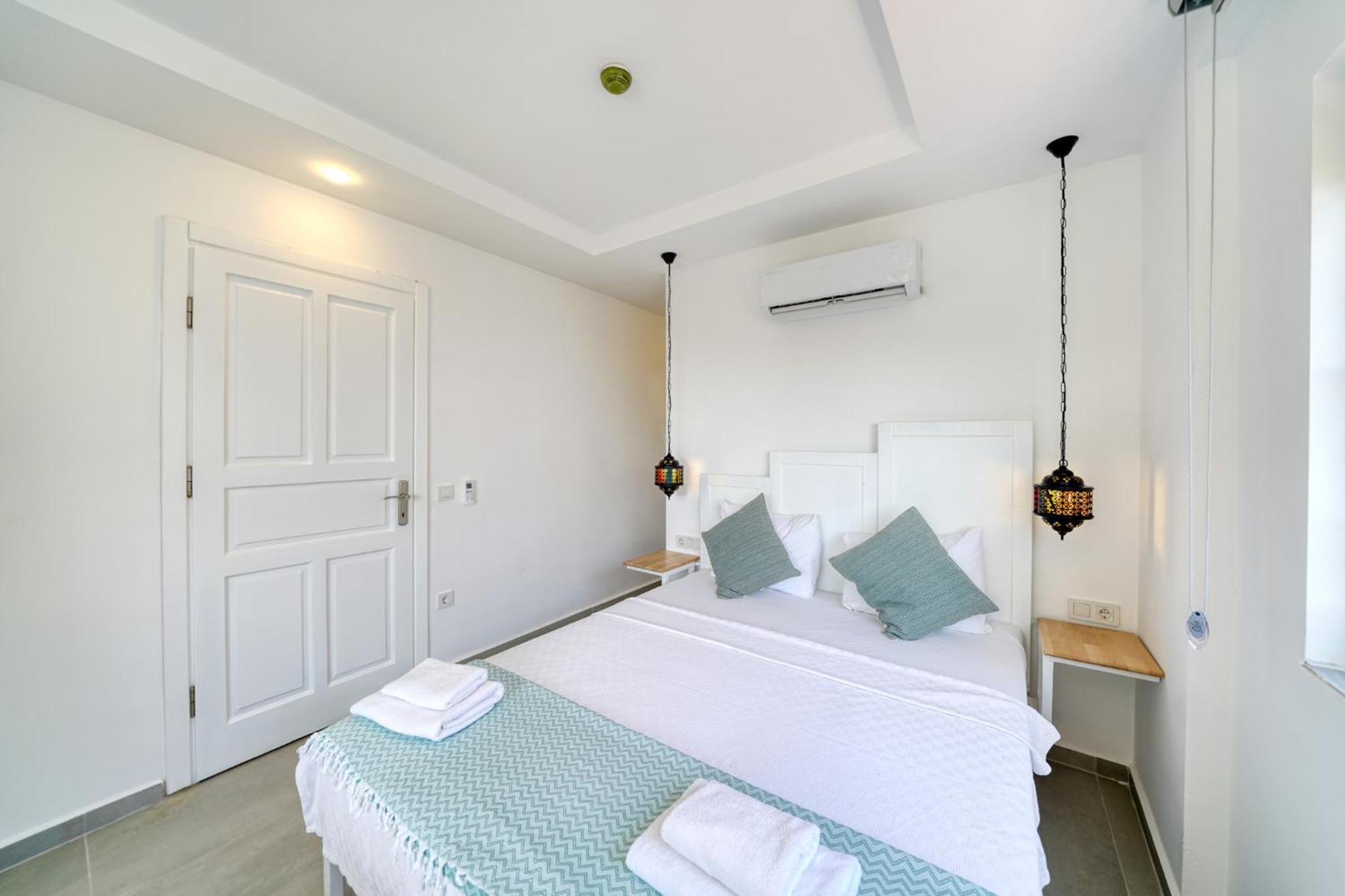 Bluenook Suites Kas Exterior photo