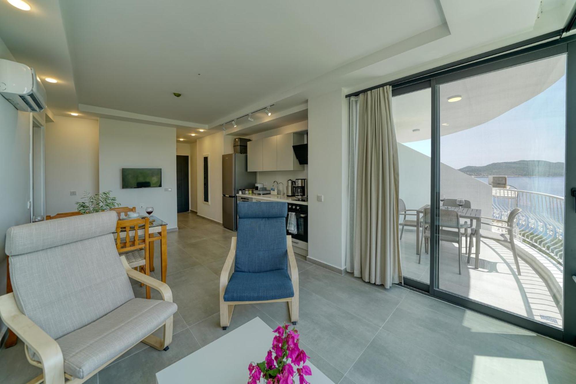 Bluenook Suites Kas Exterior photo