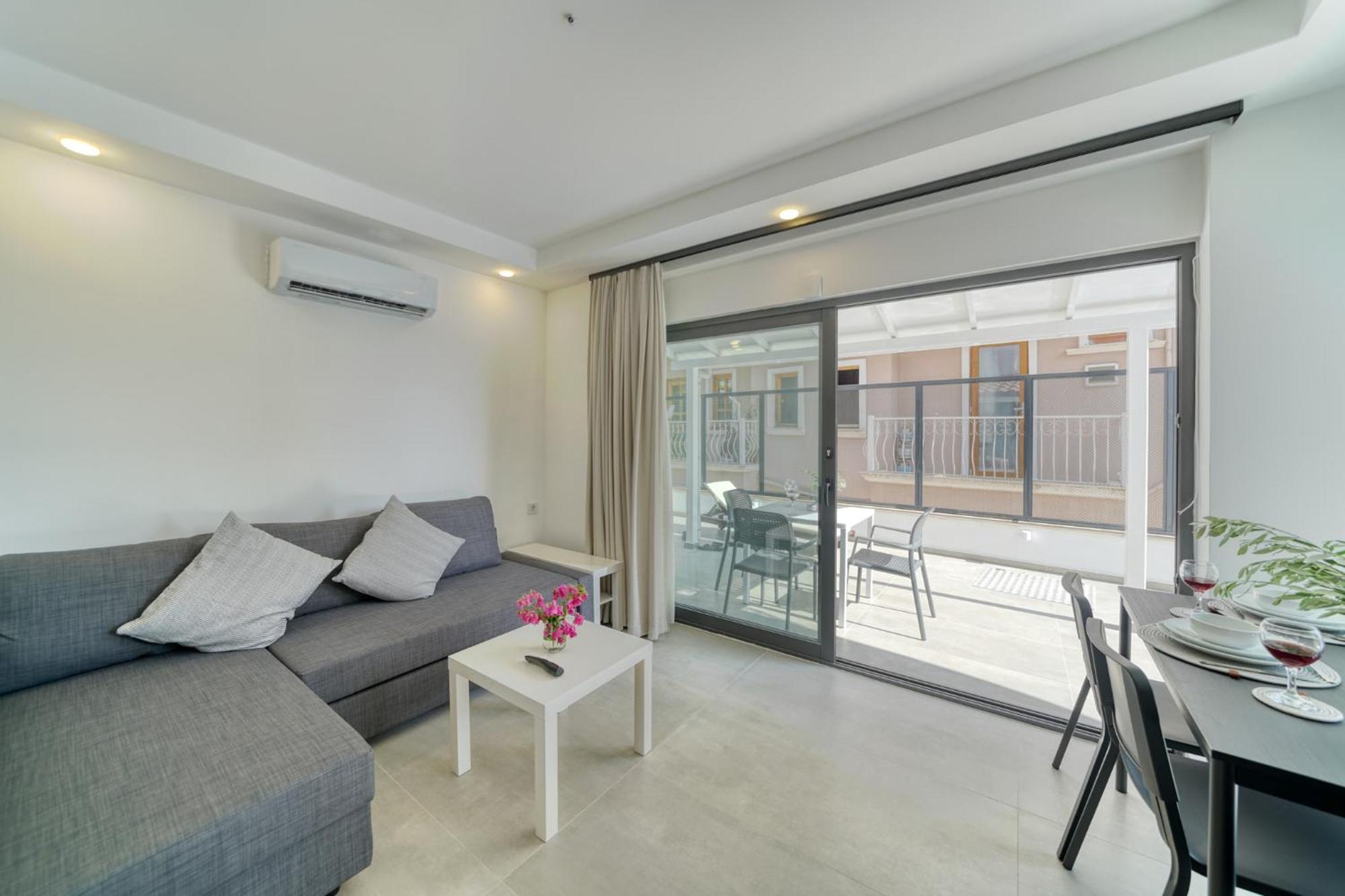 Bluenook Suites Kas Exterior photo